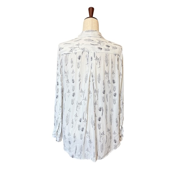 Velvet Heart Rayon Button Down Floral Black White High Low Shirt. Size M #1406 - Picture 5 of 7